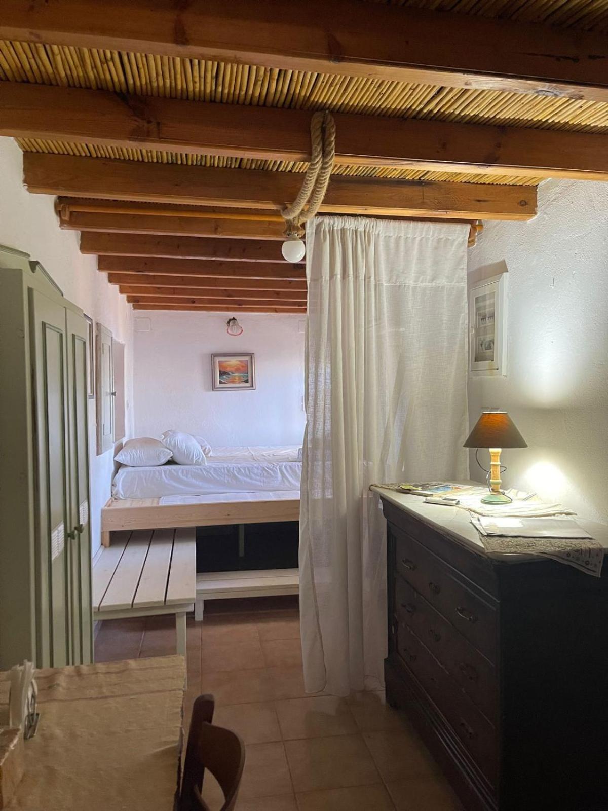 Petrino 2 - Traditional Lerian House Lakkion Bagian luar foto