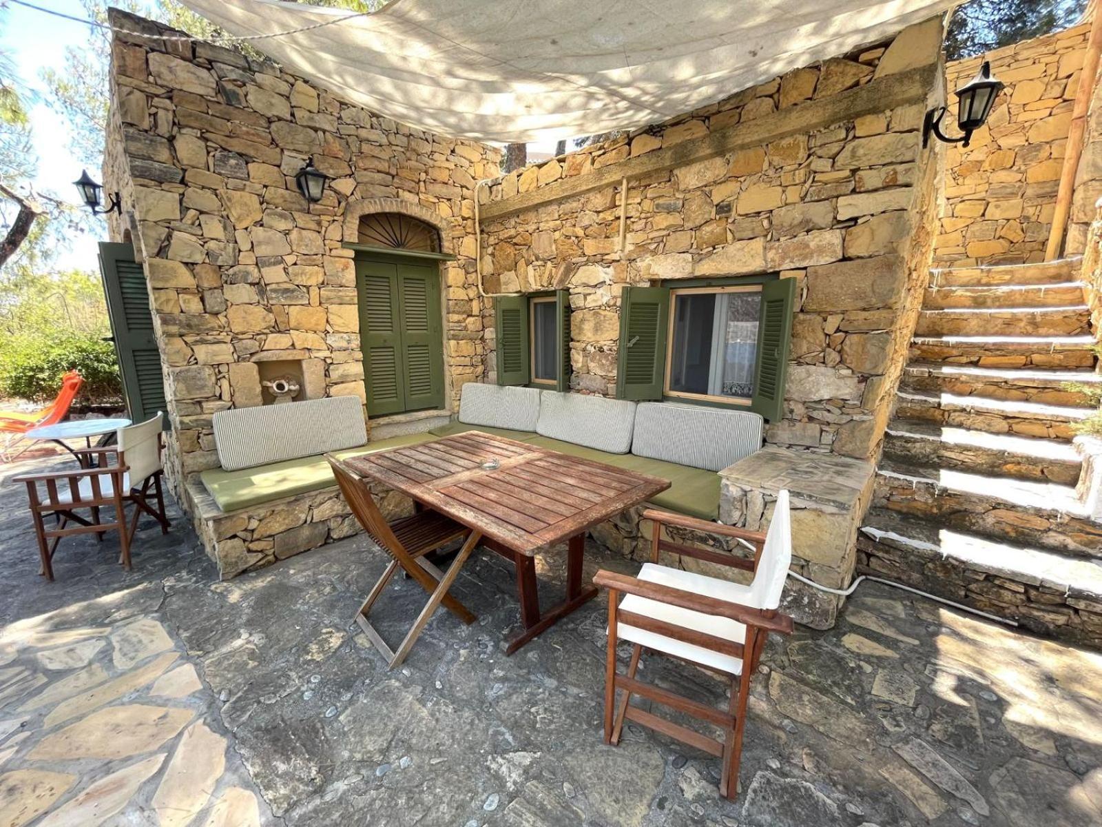 Petrino 2 - Traditional Lerian House Lakkion Bagian luar foto